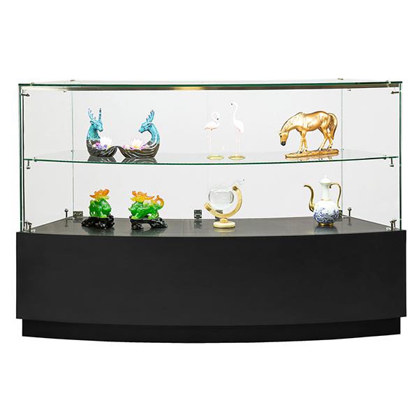 https://www.oyeshowcases.com/jewellery-showcase-display-with-guest-customization-oye-2-product/