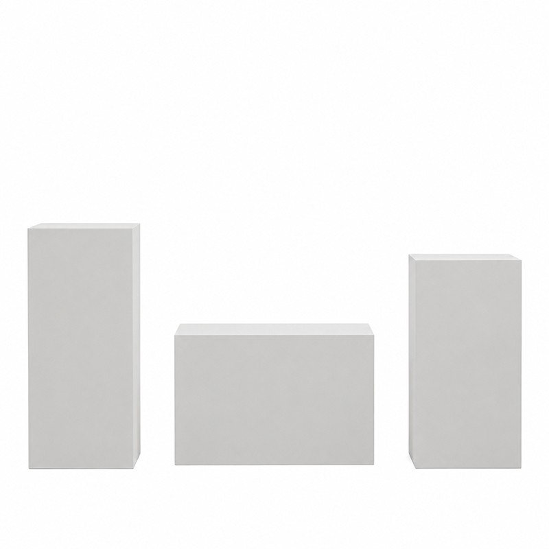 Gallery plinths with sculptures (4)