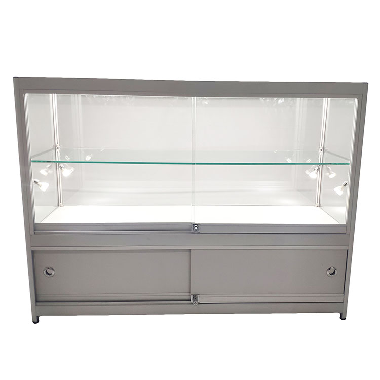 https://www.oyeshowcases.com/glass-display-counter-with-one-adjustable-7-1mm-glass-shelf-product/