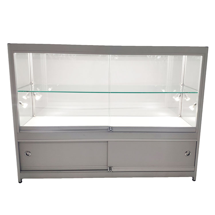 https://www.oyeshowcases.com/glass-display-counter-with-one-adustable-7-1mm-glass-shelf-product/